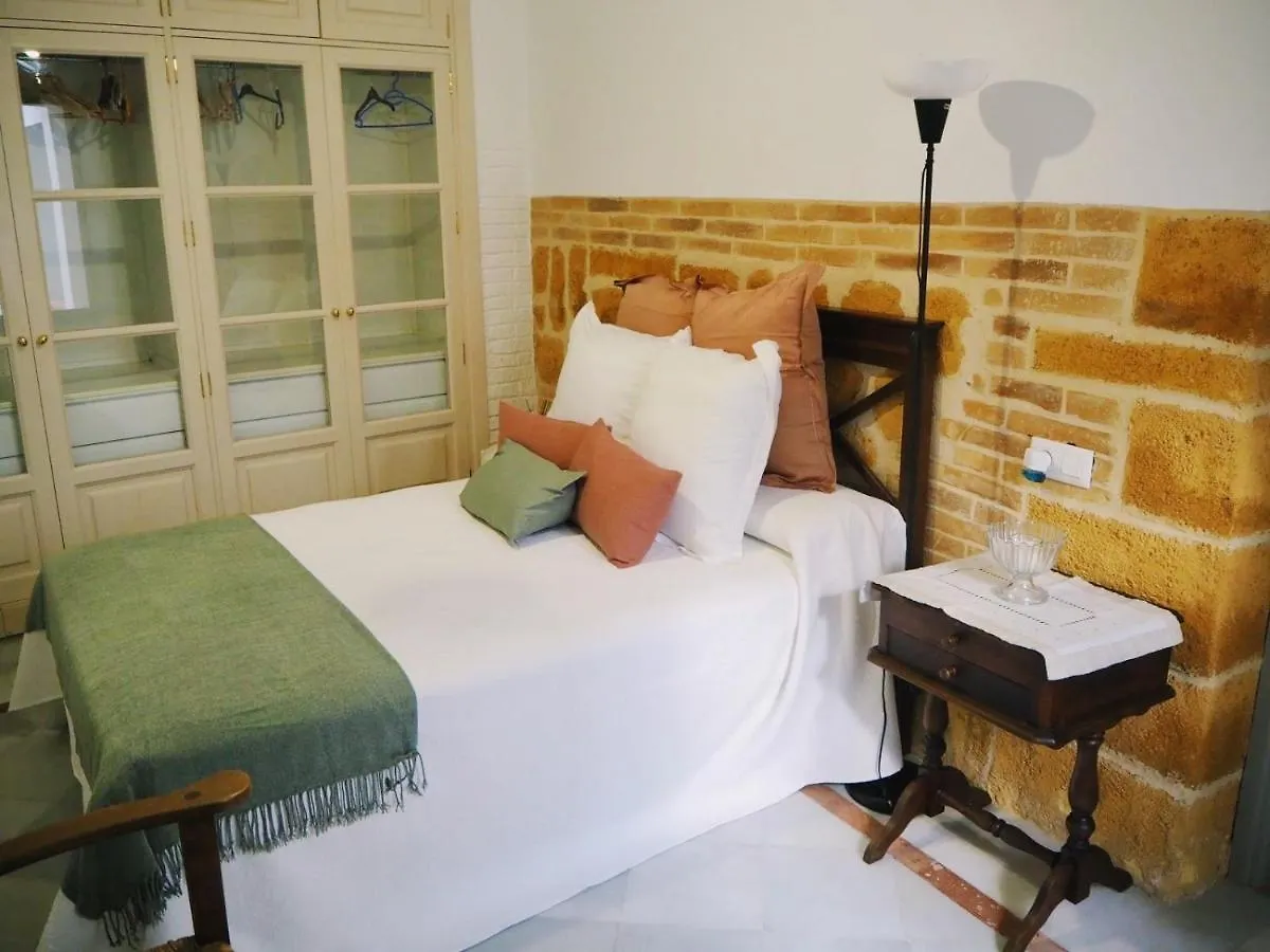 Carmona Center Apartment