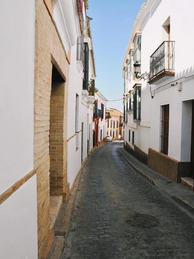 Carmona Center Apartment